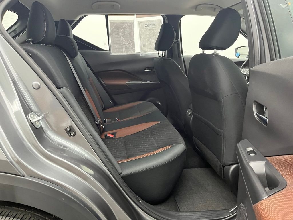 Used 2024 Gun Metallic Nissan SR image 35