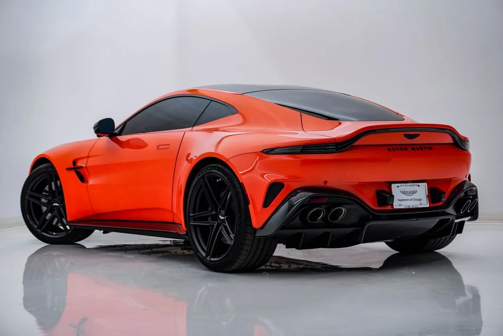 Used 2025 Synapse Orange Aston Martin Coupe image 8