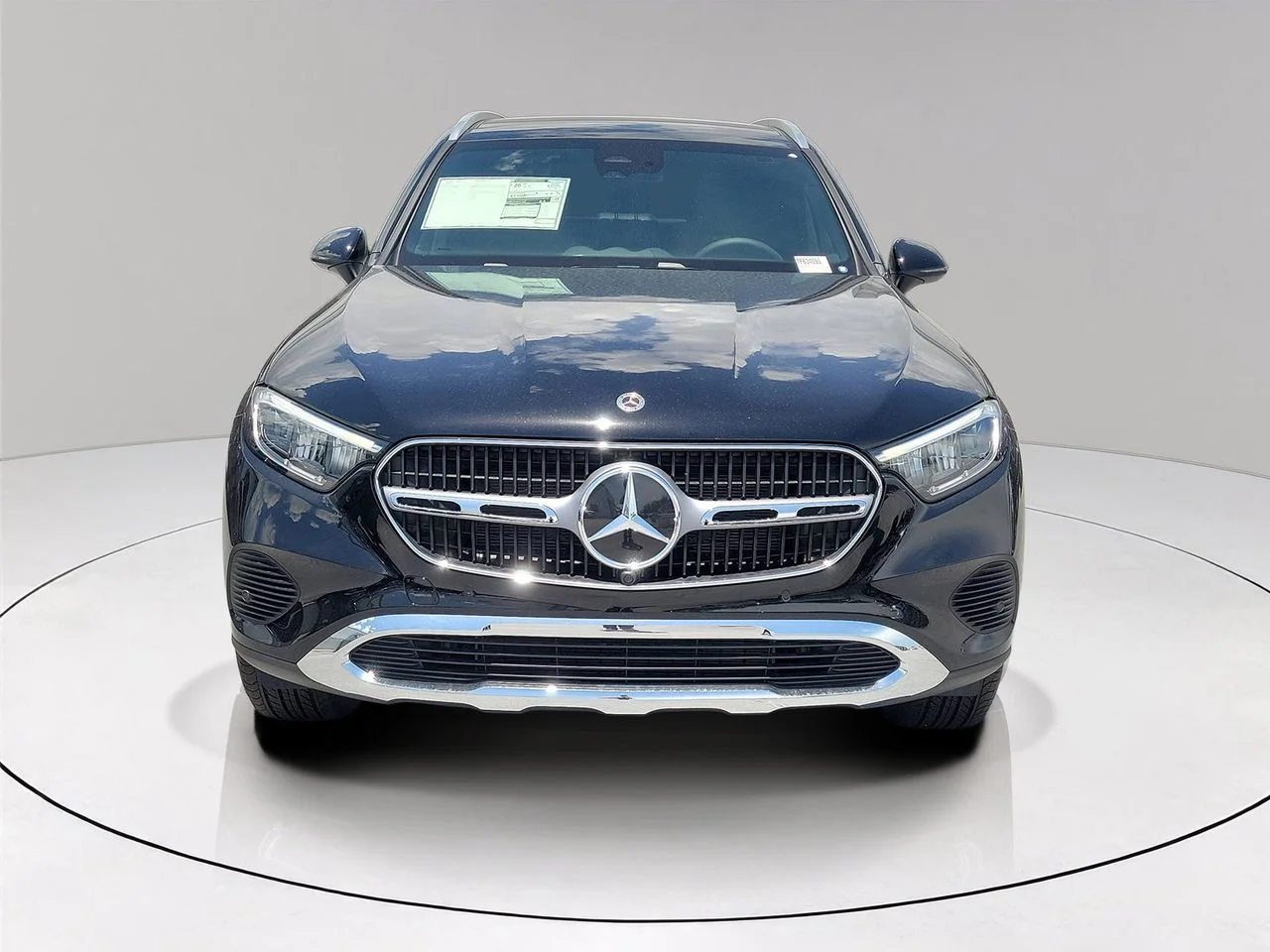 New 2026 Black Mercedes-Benz GLC 300 image 2