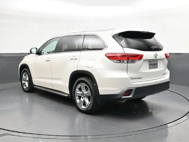 Used 2018 White Toyota Limited image 7