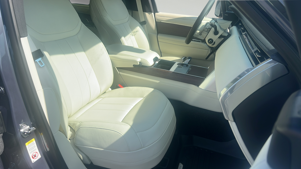 2026 Land Rover Range Rover SE - Photo 22