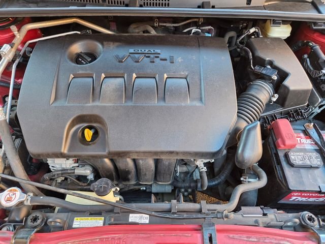 Used 2018 Red Toyota LE image 25
