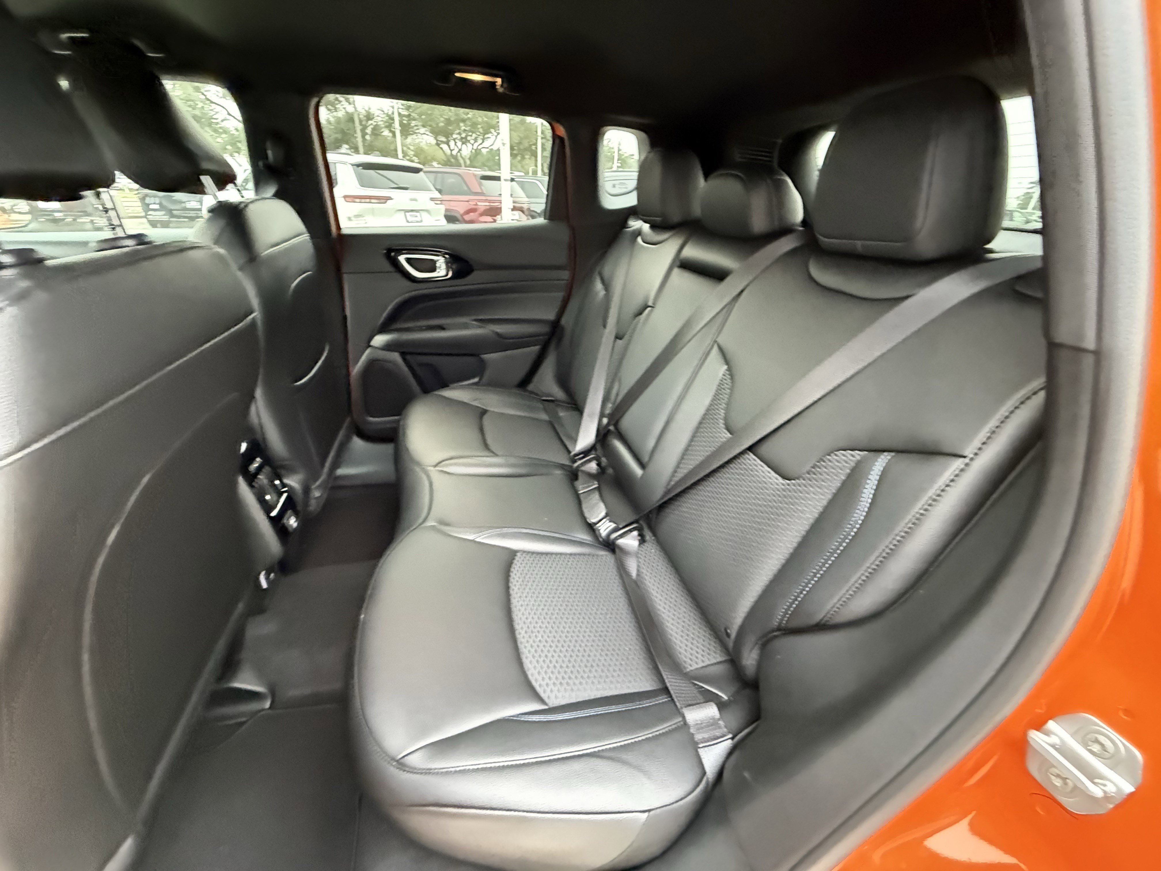 New 2026 Joose (DISC) Jeep Latitude Altitude image 15