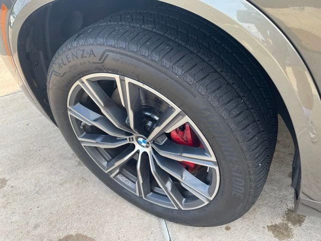 Certified Used 2024 Green BMW xDrive40i image 11