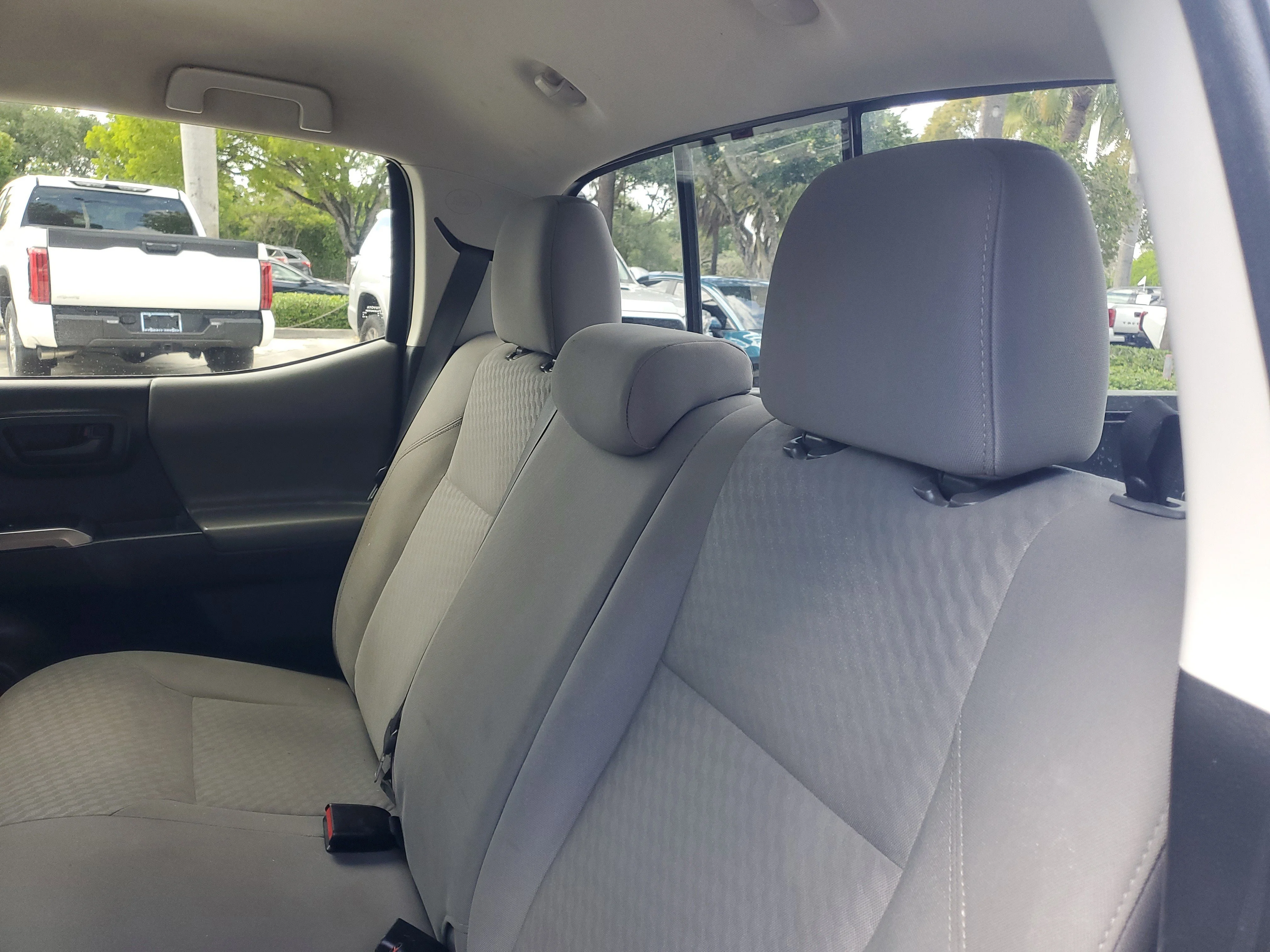 Used 2022 Celestial Silver Metallic Toyota SR5 image 11
