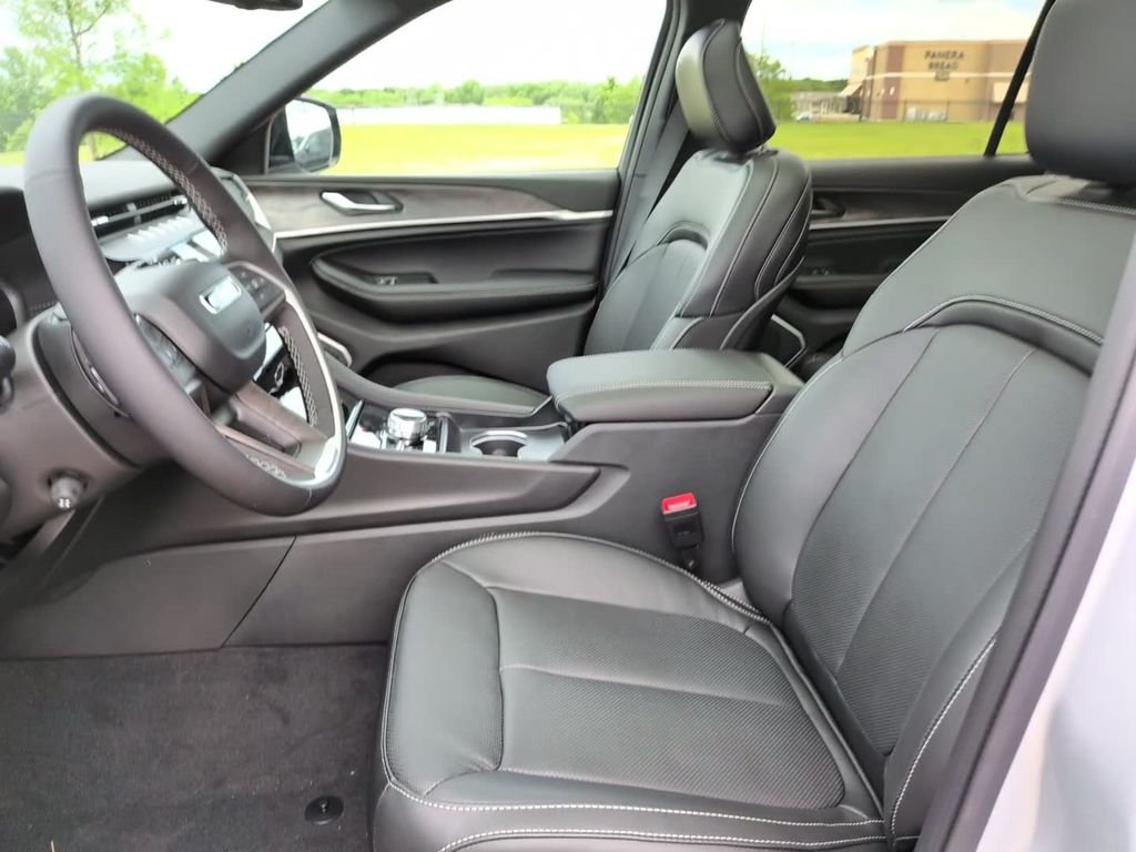 New 2026 Silver Jeep Limited Reserve image 16