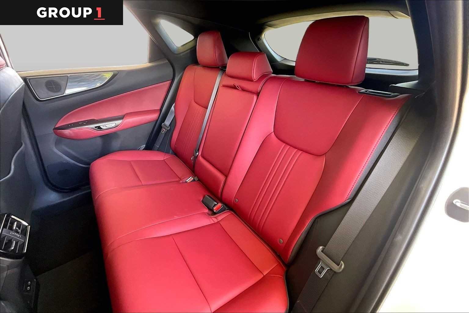 Used 2024 Eminent White Pearl Lexus Premium image 18