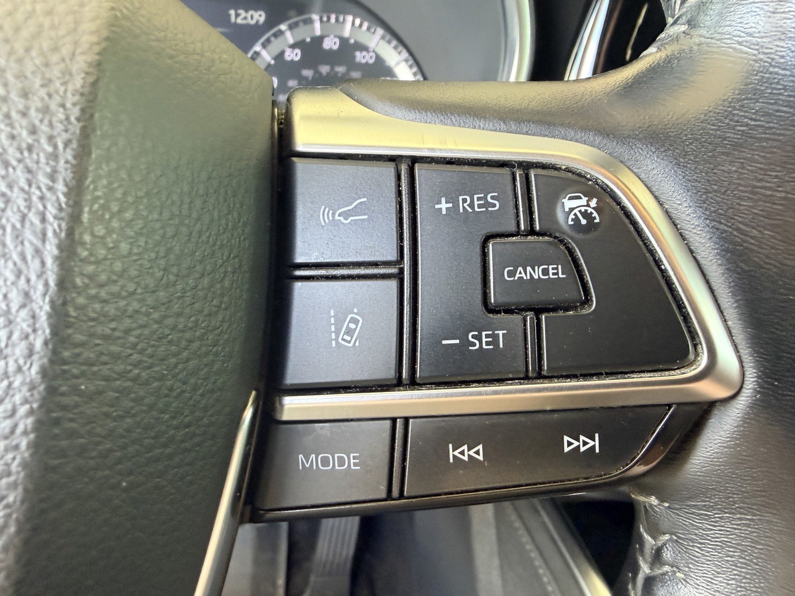 2020 Toyota Highlander Limited - Photo 16