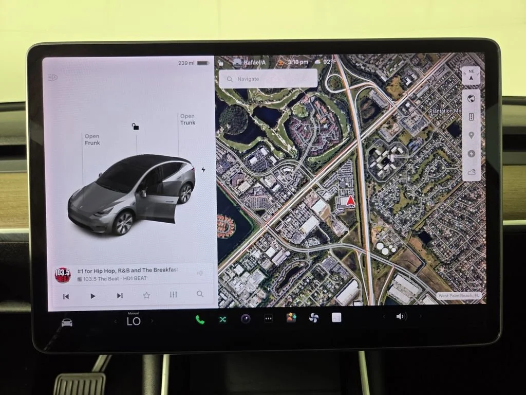 Used 2020 White Tesla Long Range image 13