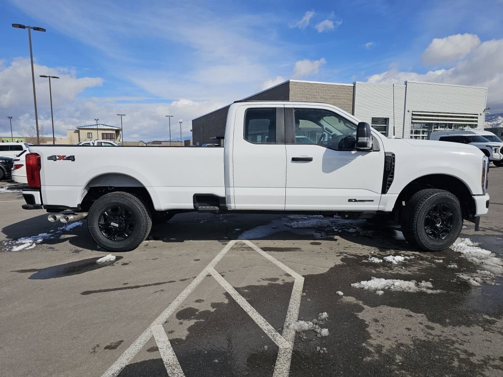 New 2026 Oxford White Ford XL/STX image 25
