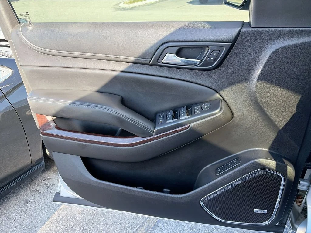 Used 2016 QUICKSILVER METALLIC GMC SLT image 29