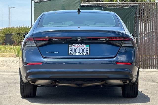 Used 2025 Canyon River Blue Met Honda SE image 5