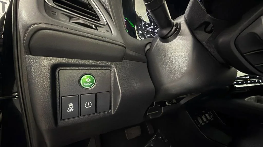 Used 2018 Black Honda EX image 20