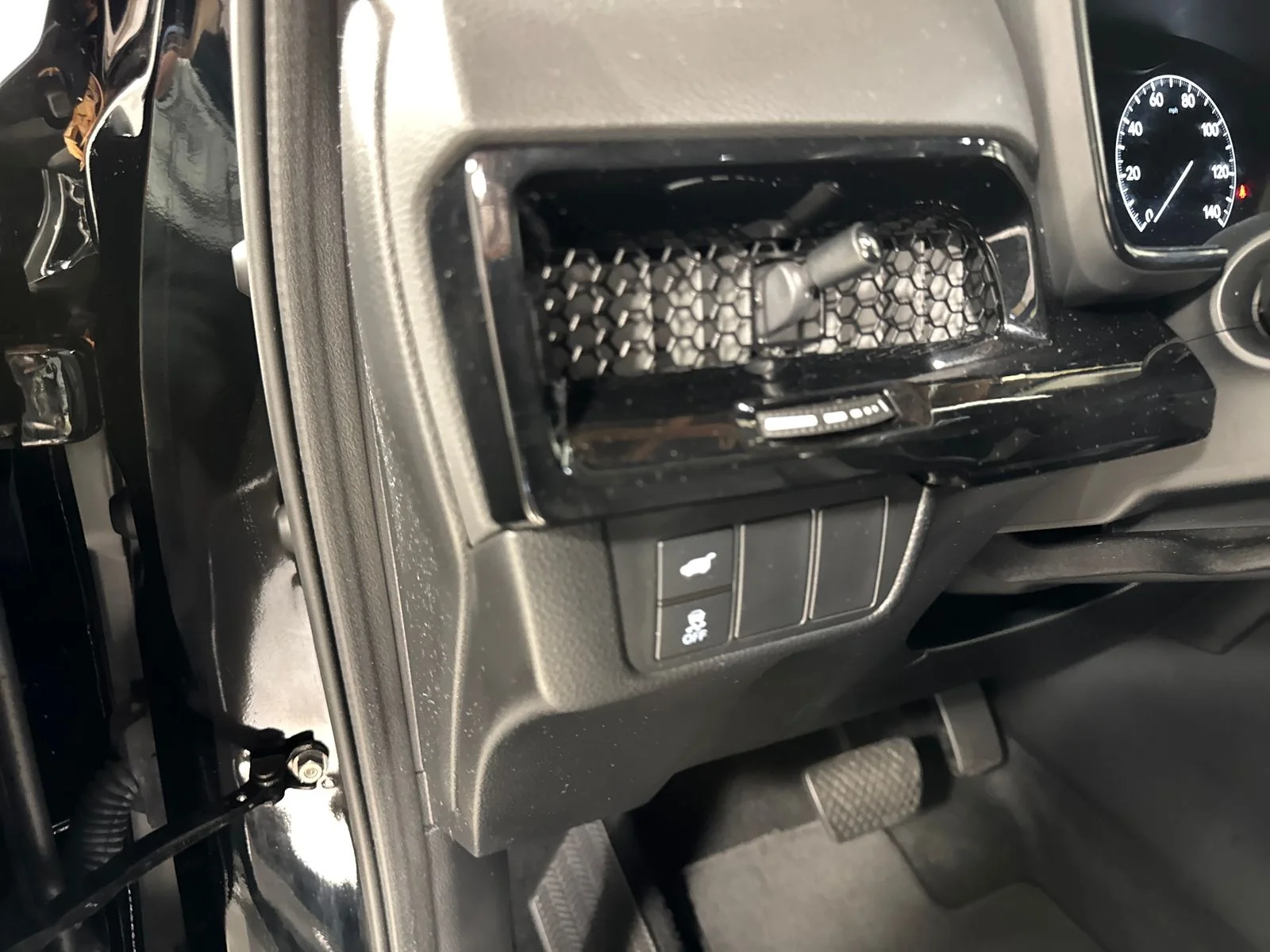 2024 Honda CR-V EX-L - Photo 18