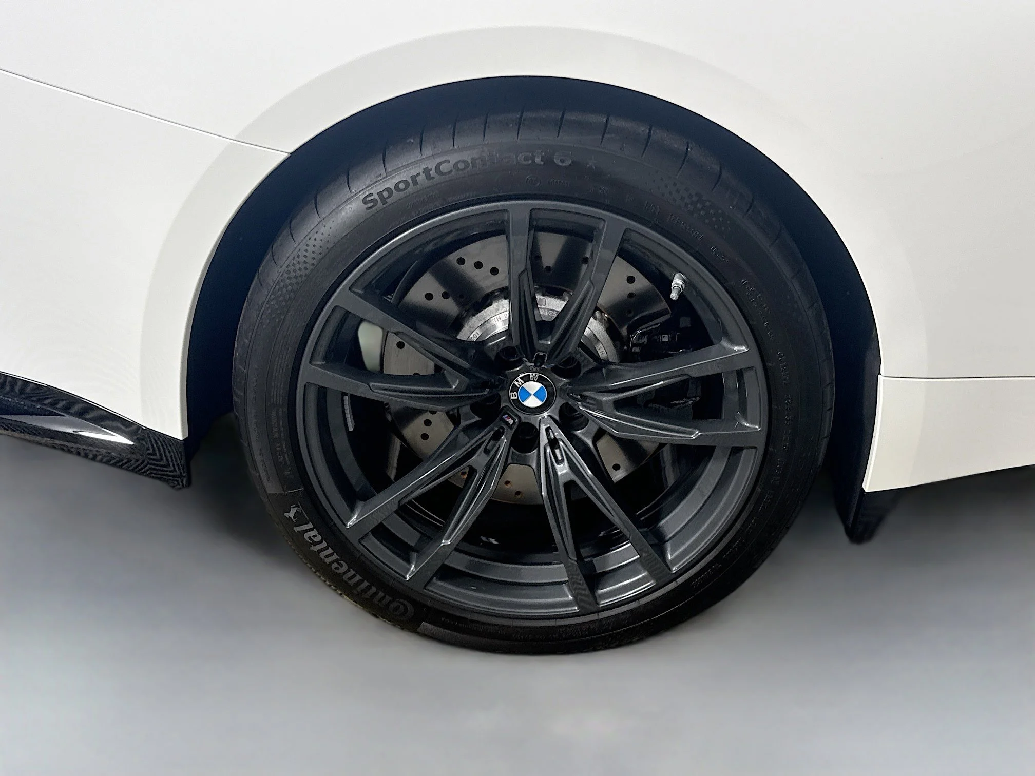 Used 2026 Alpine White BMW Base image 27