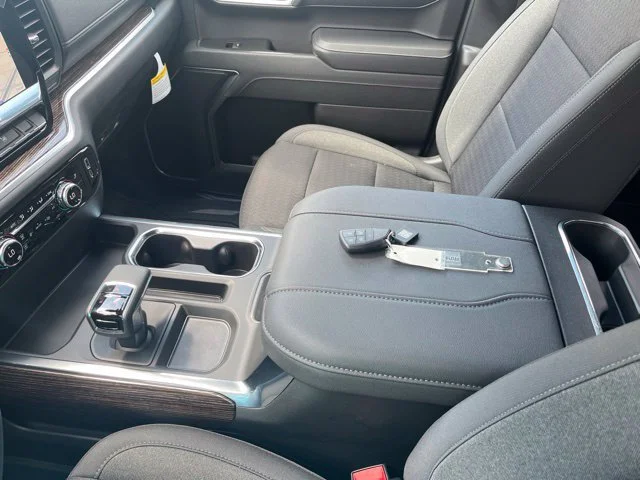 2026 GMC Sierra 1500 Elevation - Photo 12