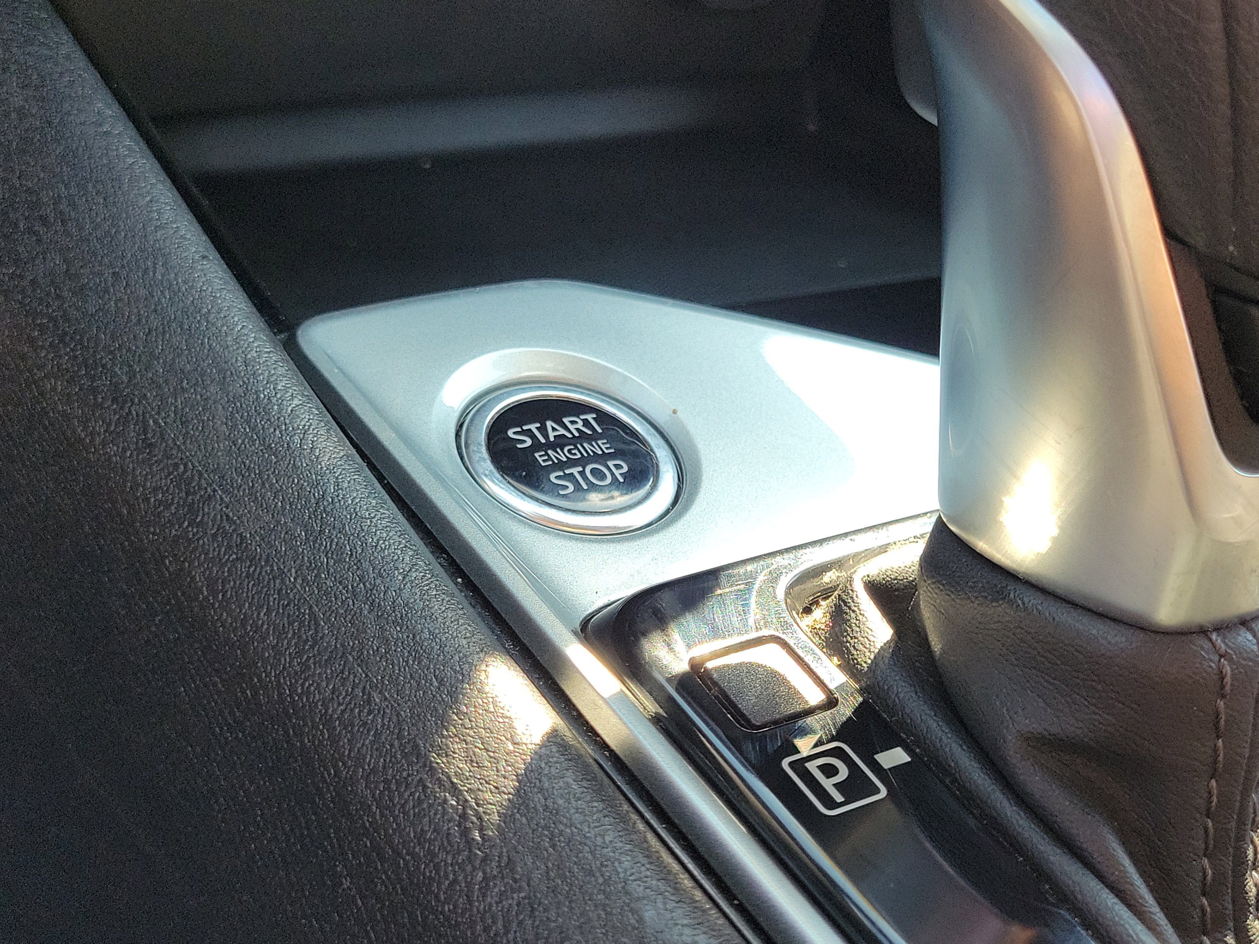 Used 2024 Brilliant Silver Metallic Nissan 2.5 SV image 28