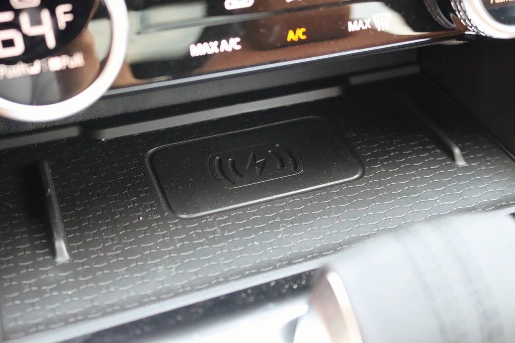 2026 JAGUAR F-PACE - Image 30