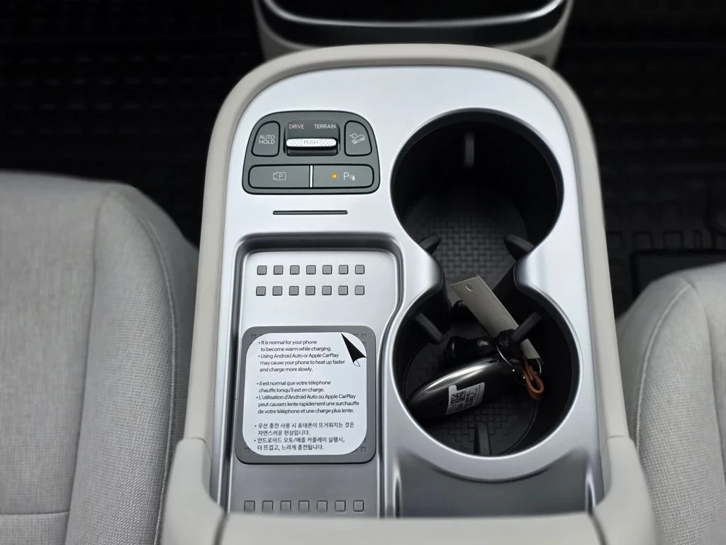 New 2026 Cyber Gray Hyundai SE image 28