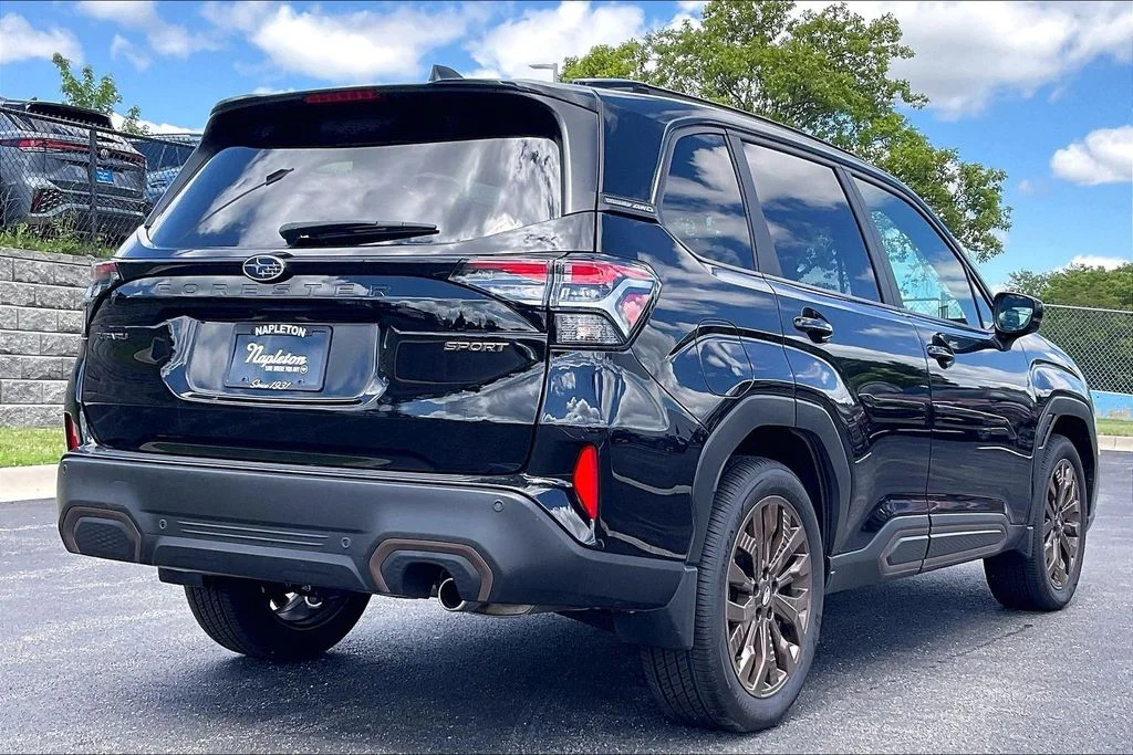 2025 Subaru Forester Sport - Photo 13