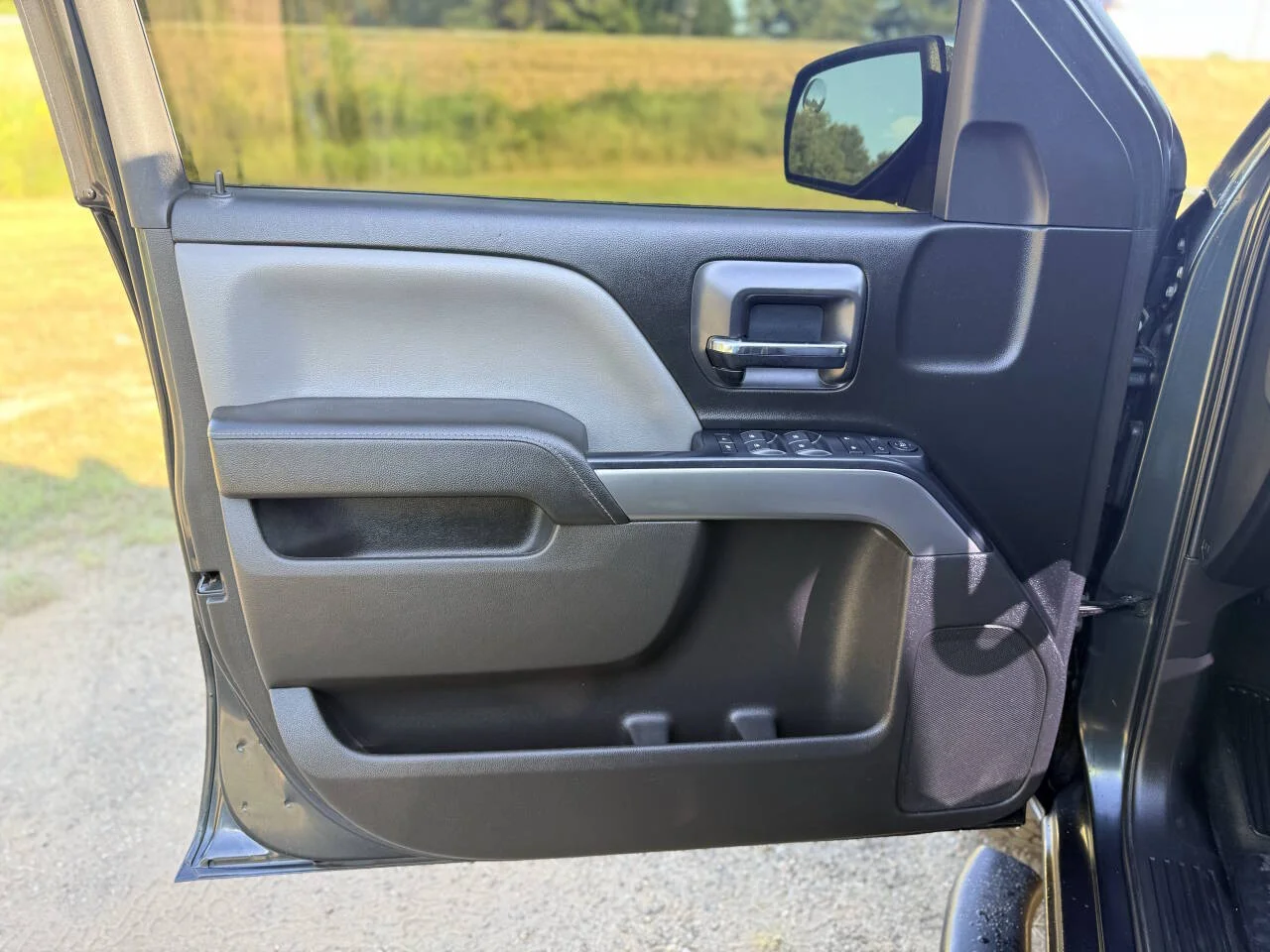 Used 2018 Charcoal Chevrolet LT 4x2 4dr Crew Cab 5.8 ft. SB image 27