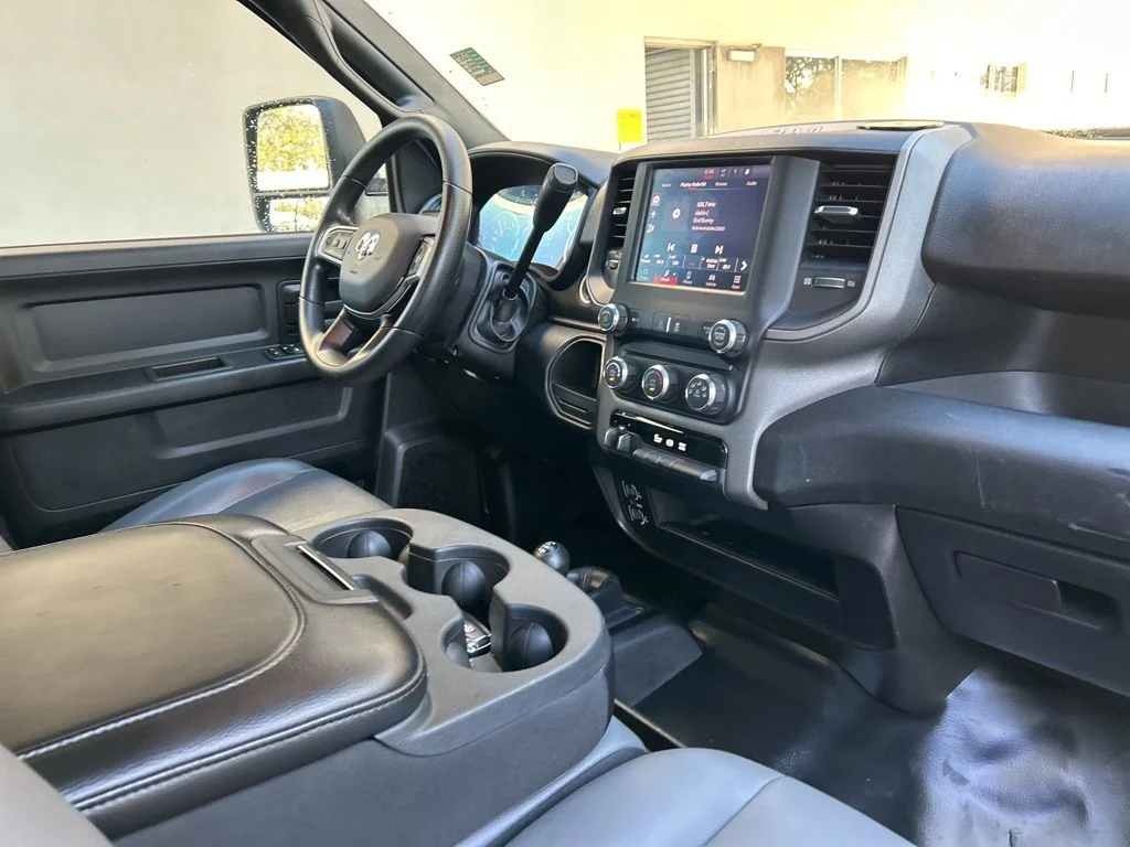 Used 2023 White Ram Tradesman image 25