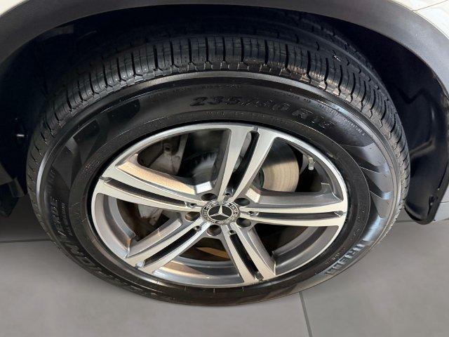 Certified Used 2022  Mercedes-Benz GLC 300 image 7