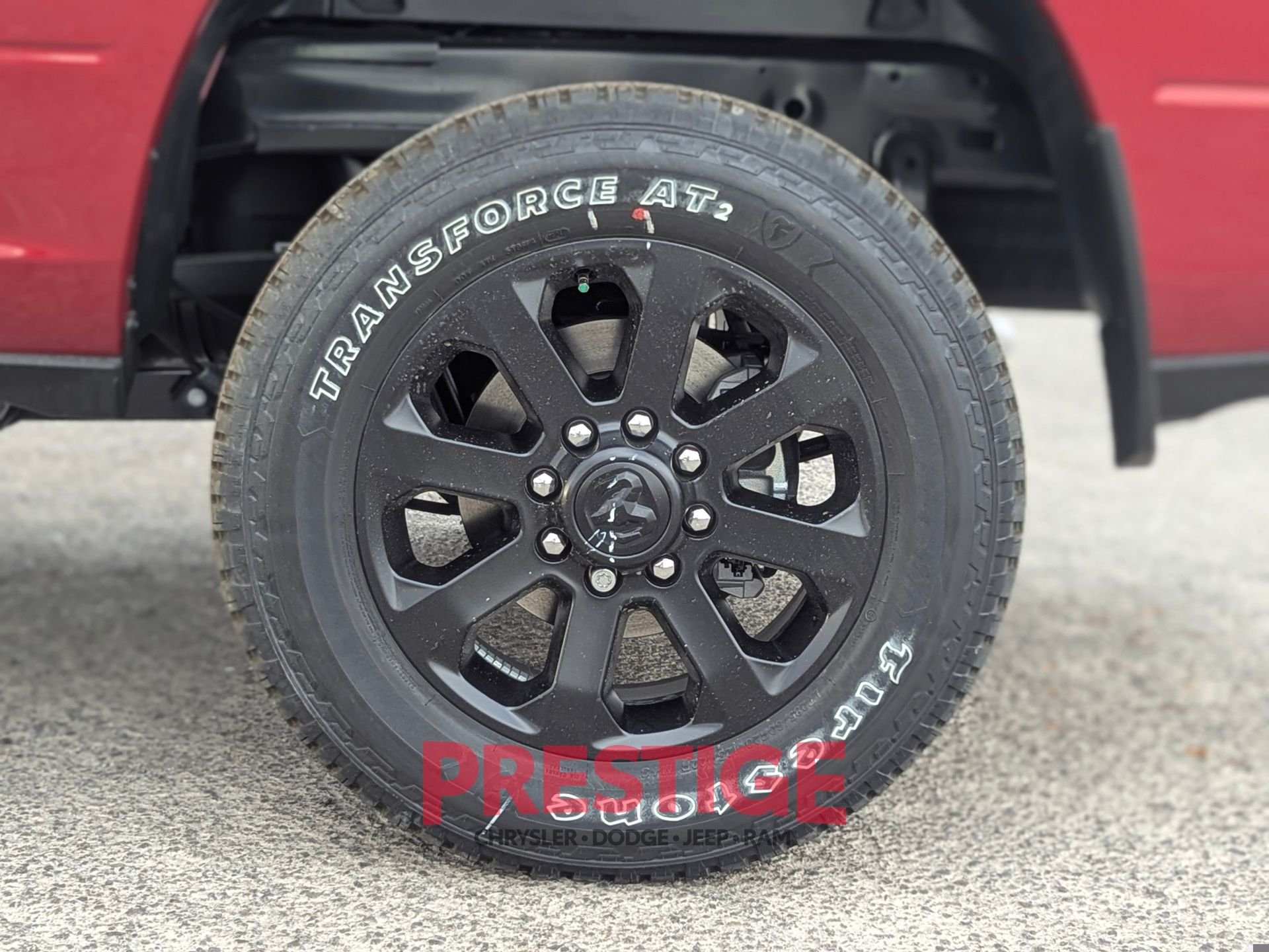New 2026 Molten Red Pearl-Coat Exterior Paint RAM Laramie image 11