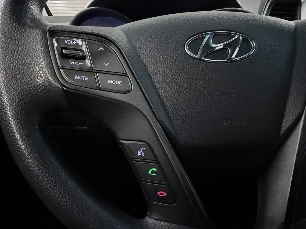 Used 2017 Black Hyundai 2.4 Base image 19