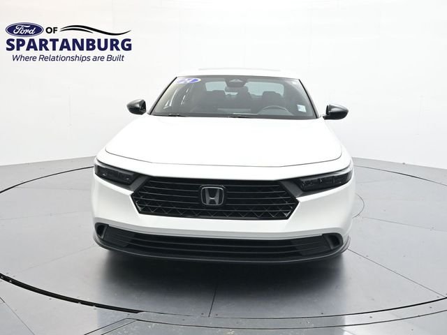 Used 2024 Platinum White Pearl Honda Sport image 1