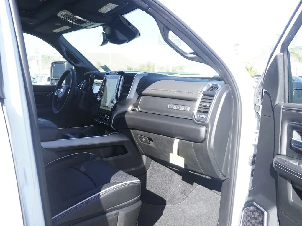 New 2026 Bright White Clear-Coat Exterior Paint RAM Laramie image 23