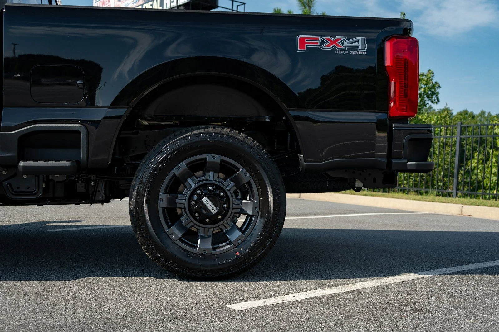 2026 Ford F-250 Super Duty XL - Photo 6
