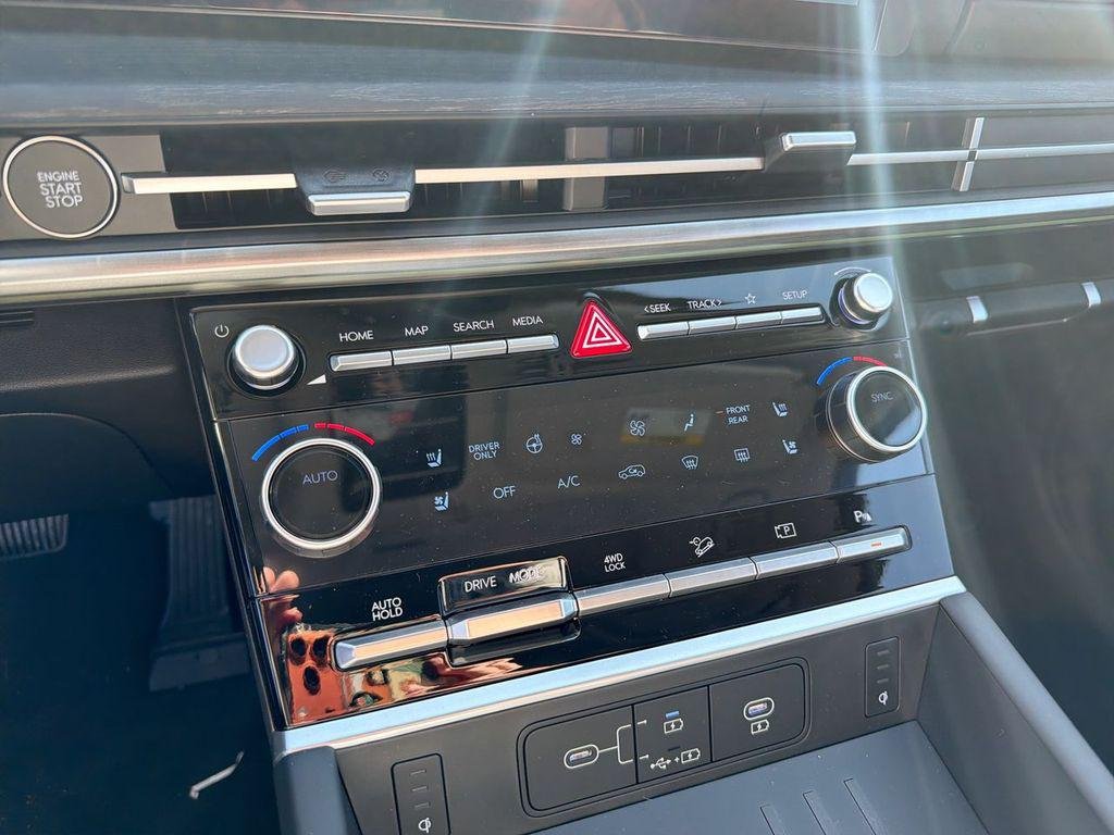 2026 Hyundai Santa Fe Limited - Photo 26