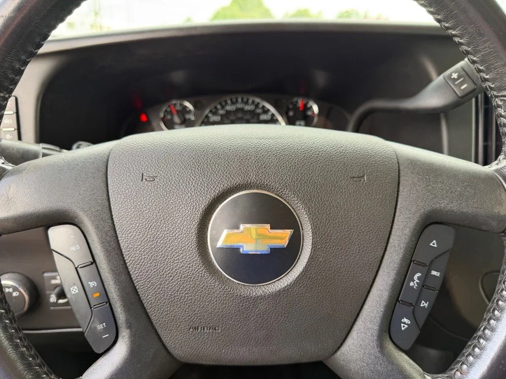 Used 2022 White Chevrolet Work Van image 32