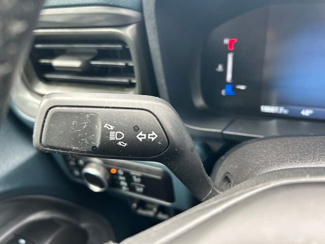 Used 2025 White Ford Lariat image 28