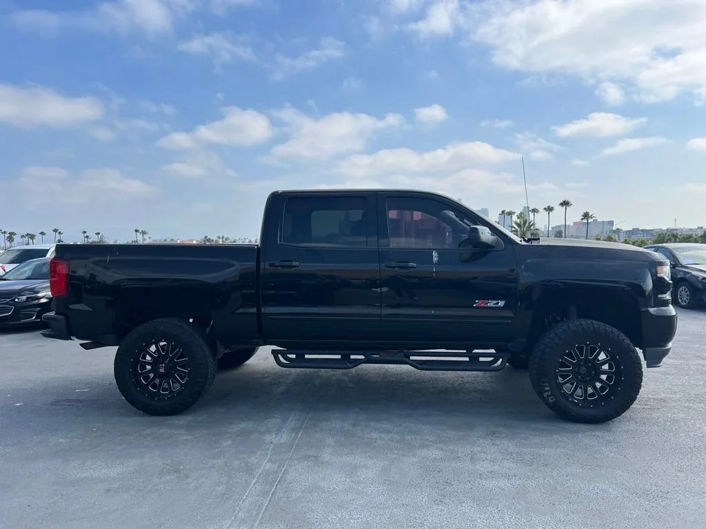Used 2018 BLACK Chevrolet LTZ image 4