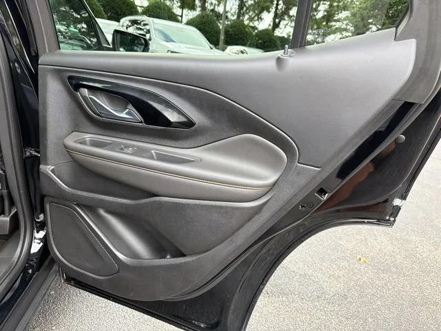 Used 2023 Ebony Twilight Metallic GMC AT4 image 16