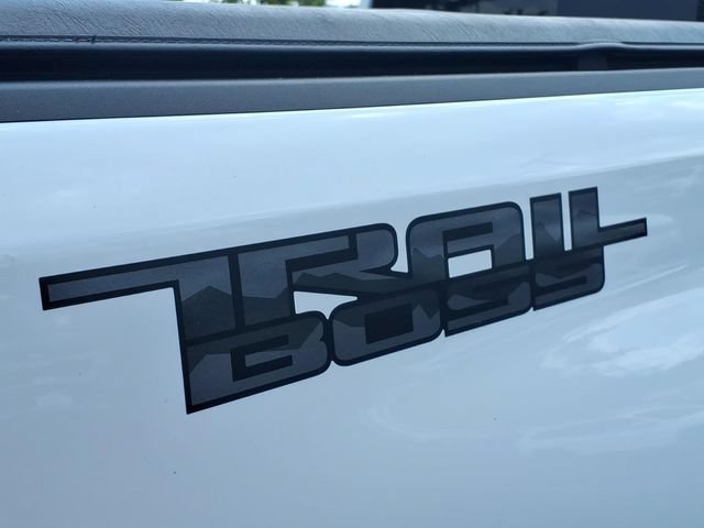 New 2026 Summit White Chevrolet LT image 20