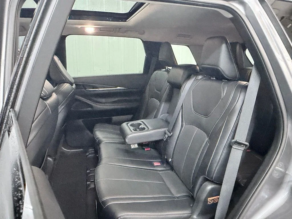 Certified Used 2023 Gray INFINITI PURE image 30