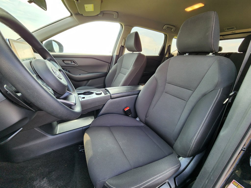 Used 2024 Super Black Nissan S image 4