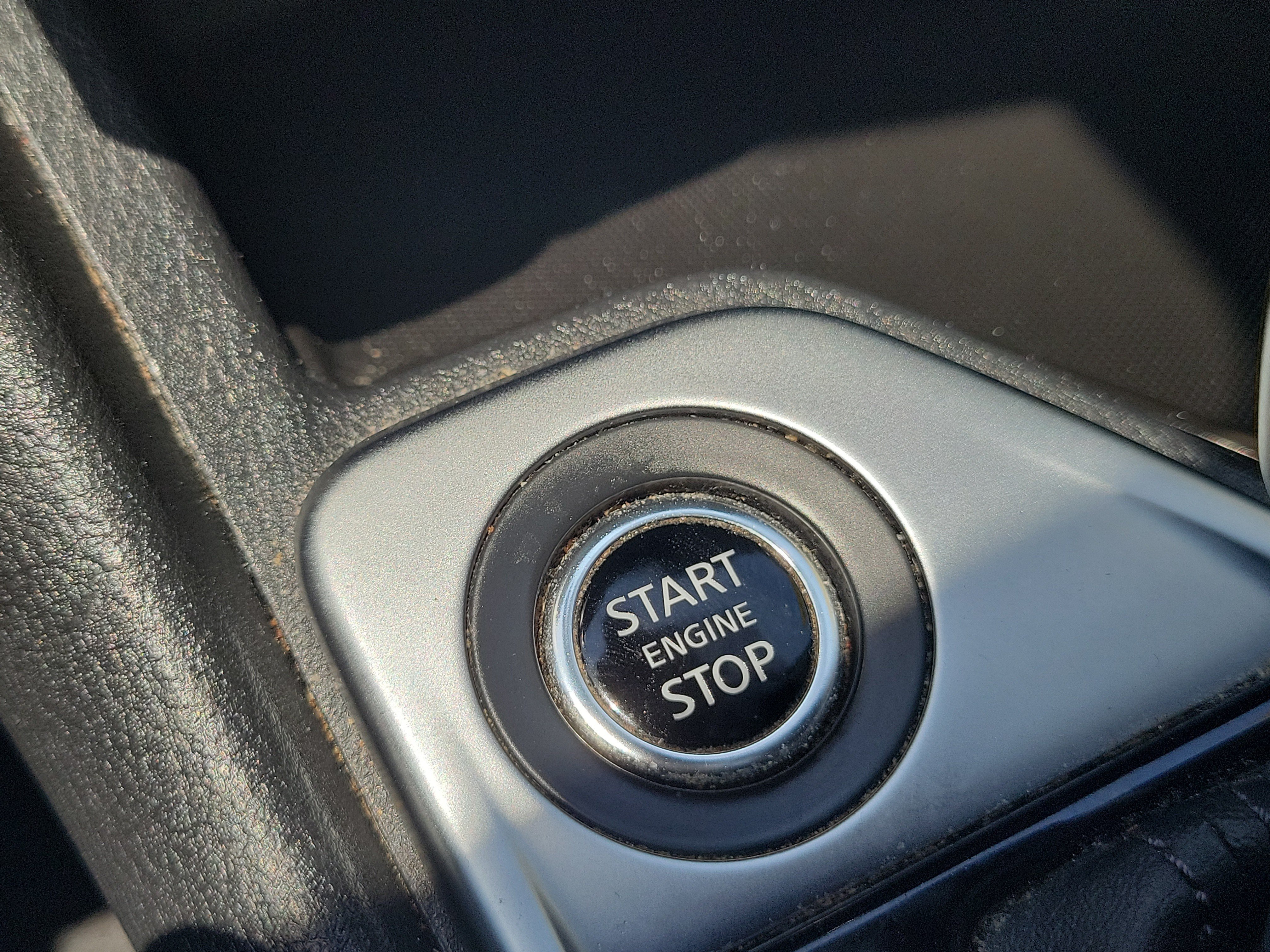 Used 2023 Brilliant Silver Metallic Nissan SV image 29