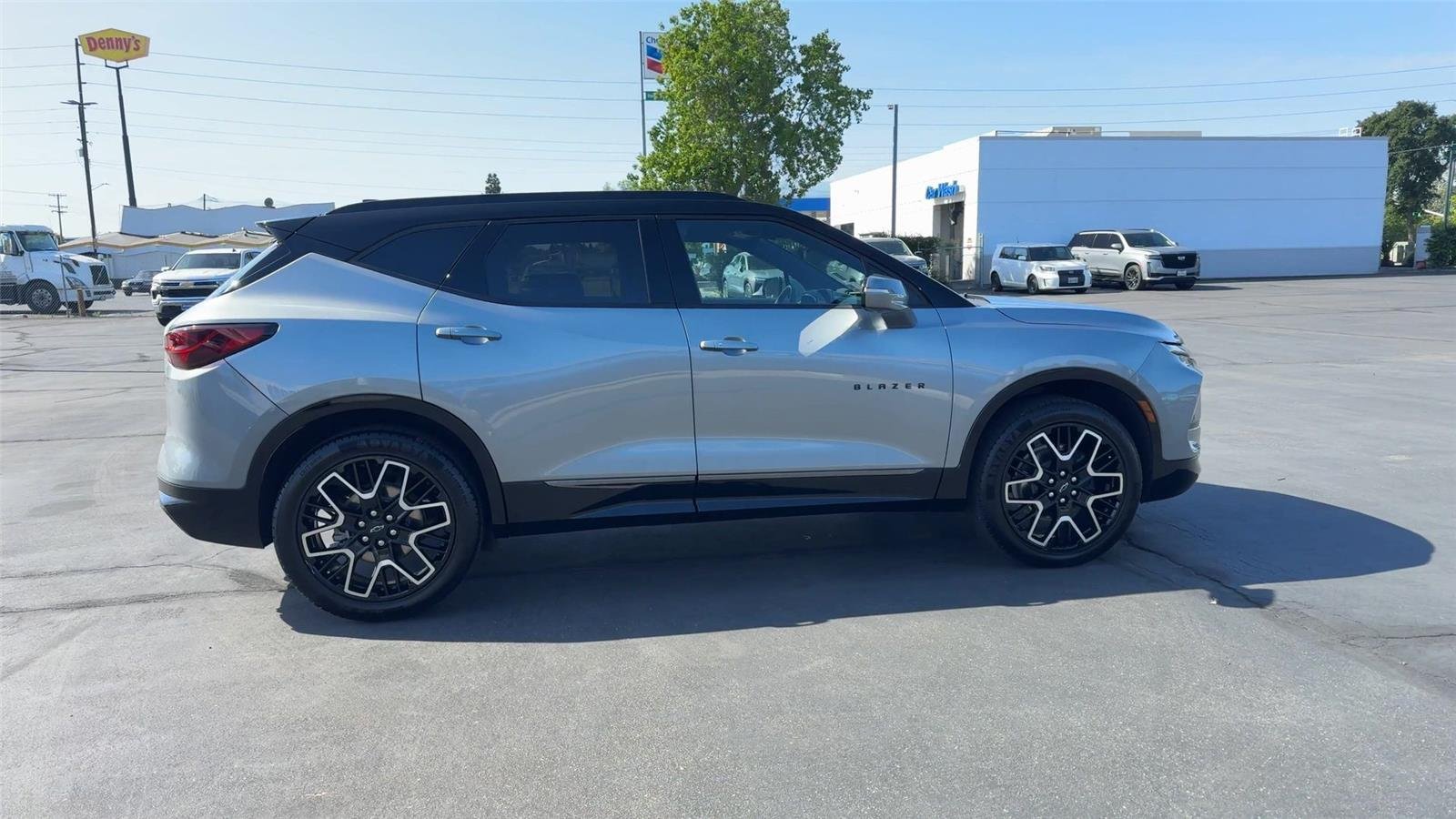 2023 Chevrolet Blazer RS - Photo 9