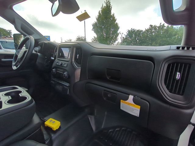 New 2025 Summit White Chevrolet Work Truck image 28