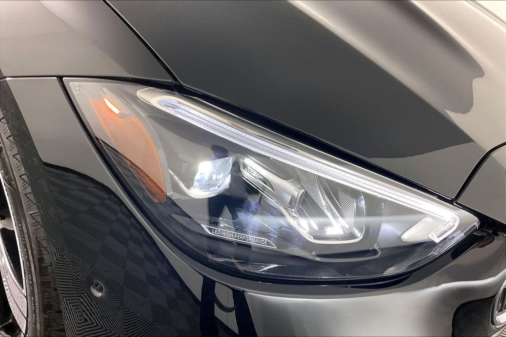2025 Mercedes-Benz C-Class Sedan C 300 - Photo 23