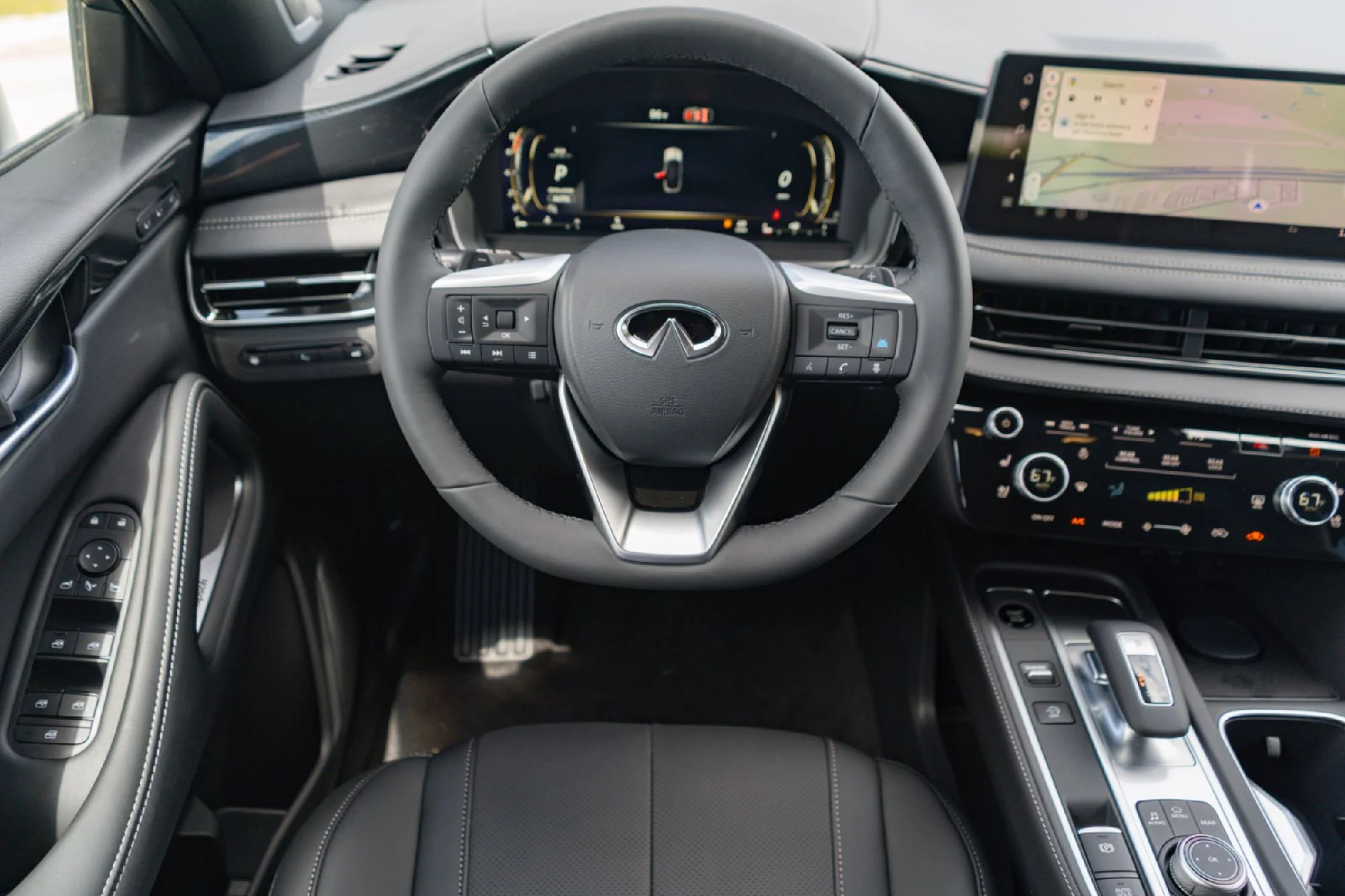 New 2027 2T RAD WHT INFINITI Sport AWD image 22