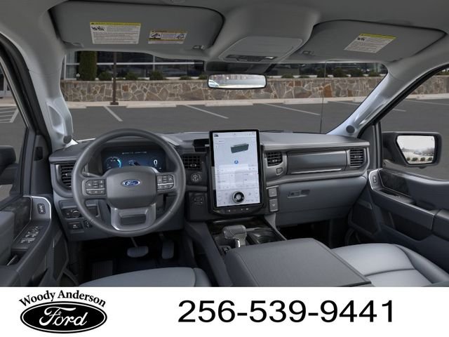 2025 Ford F-150 Lightning Flash - Photo 9