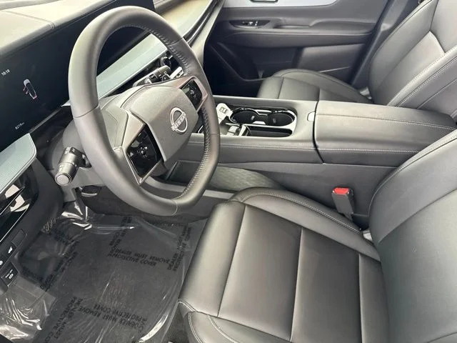 Used 2025 White Nissan SL image 20