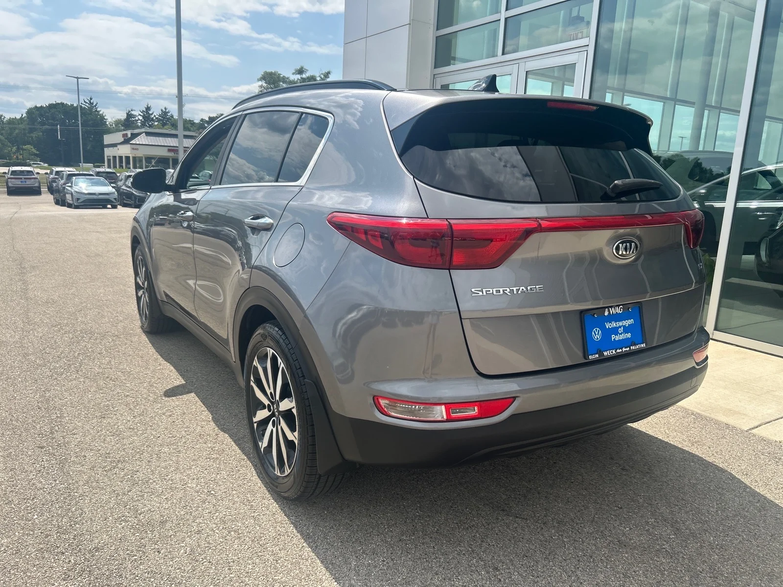 Used 2018 Gray Kia EX image 3