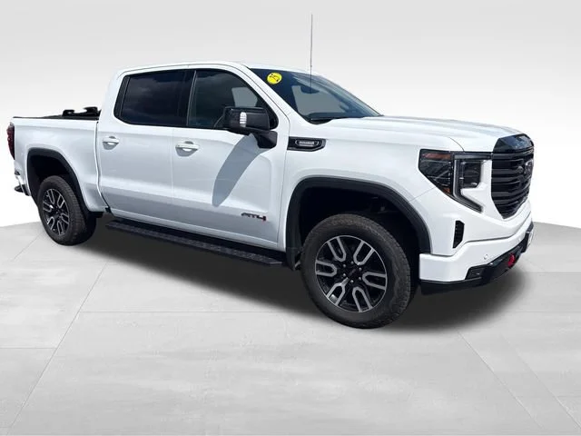 Used 2025 Summit White GMC AT4 image 8