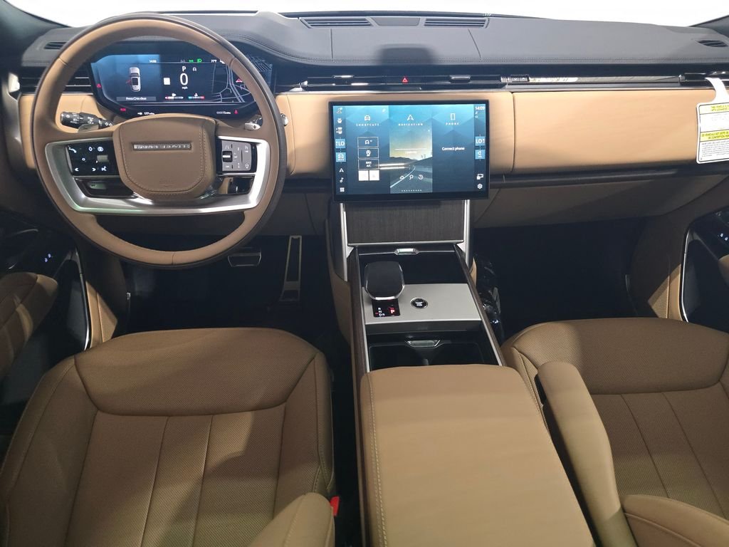 New 2026 Fuji White Land Rover SE image 7